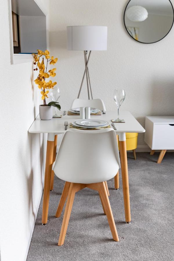 1 Chatsworth Riverscape Apartments - Riverview Apartment In Great Location With Free Parking Overlooking The Gannel Just A Short Walk From Newquays Incredible Beaches And Local Amenities New Quay Eksteriør billede